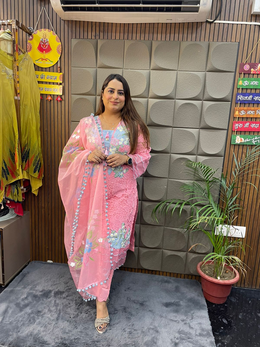 Crochia Embroidered Suit Set – Dreamy Elegance in Every Stitch