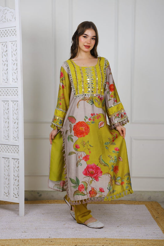 Elegant Floral Embroidered Dress with Yellow Accents TT043