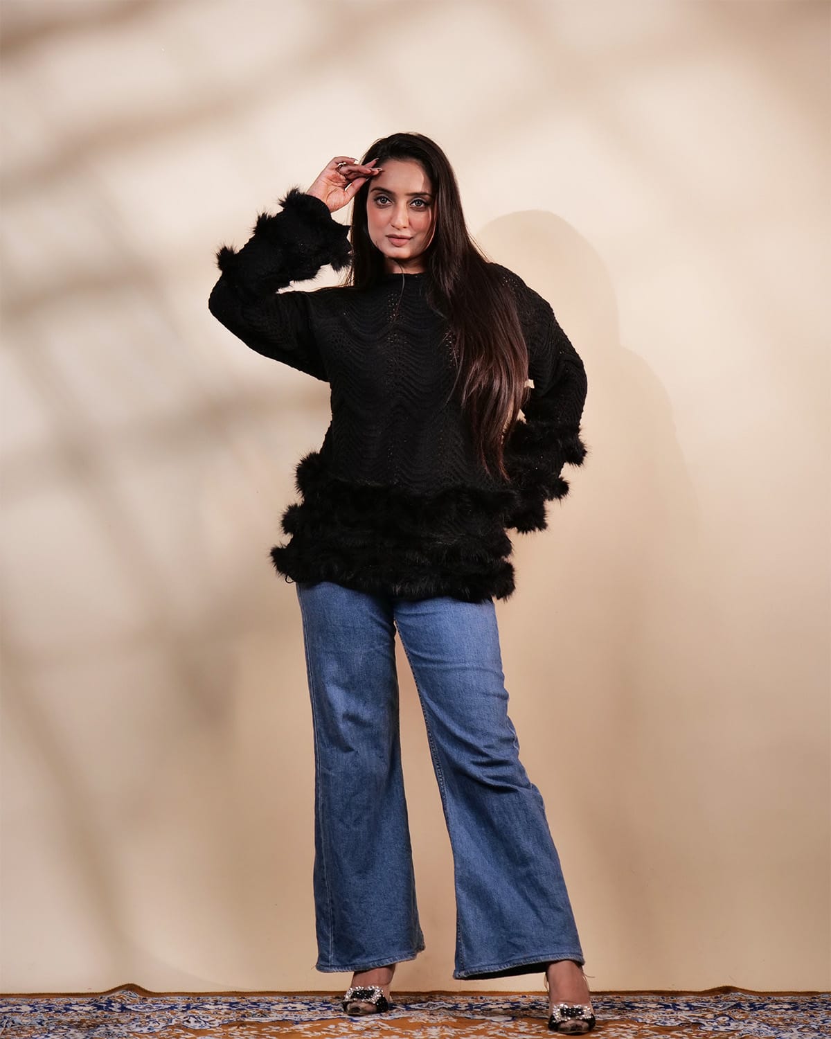 Elegant Black Sweater TT092