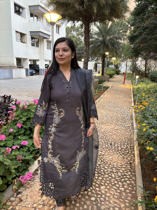 Beautiful Cotton Suit TT118