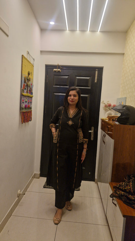 Beautiful Pattern Print Long Suit TT138