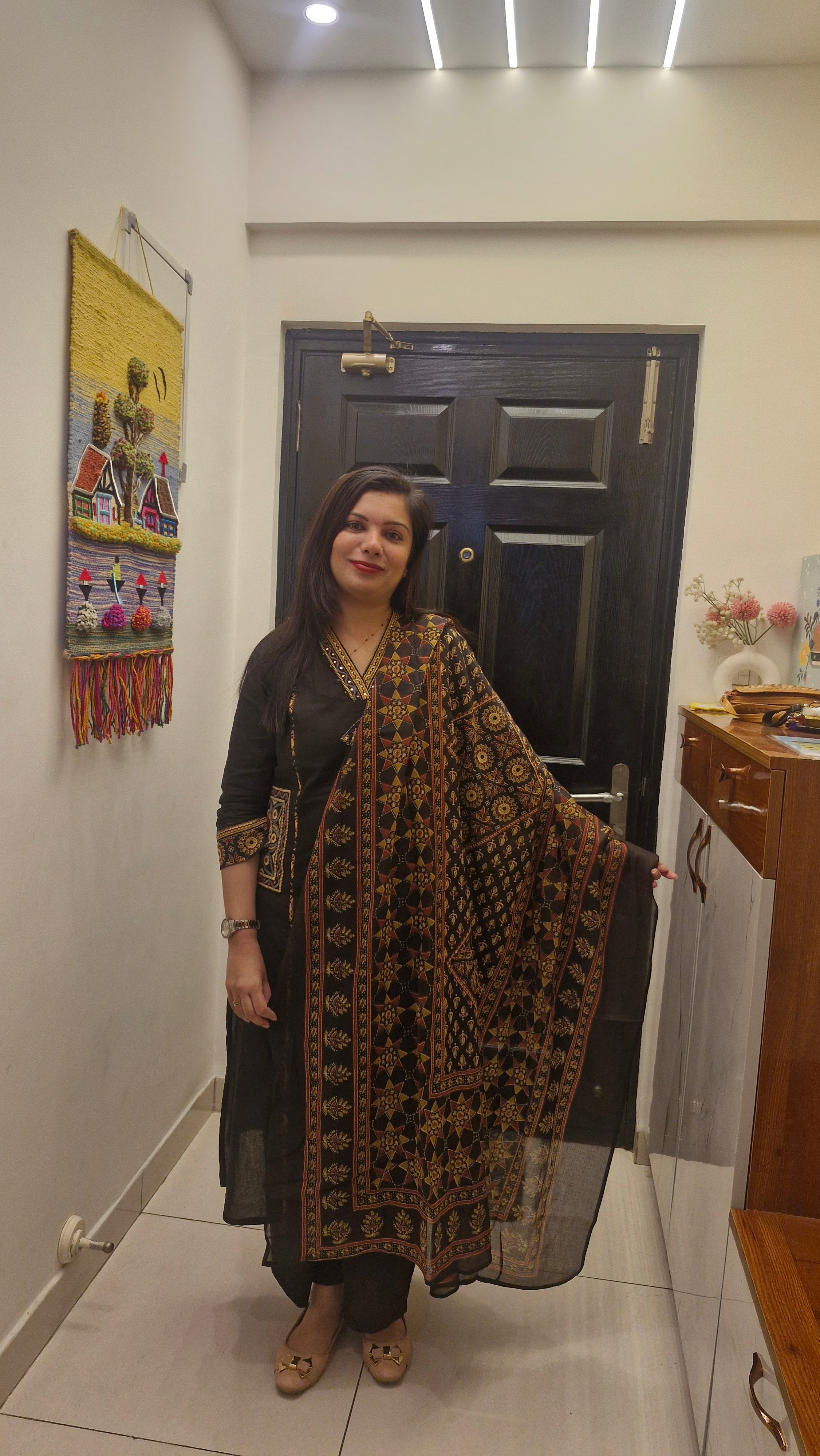 Beautiful Pattern Print Long Suit TT138