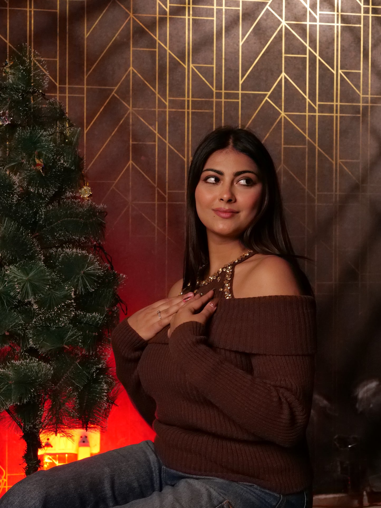 Elegant Off Shoulder Top TTO107