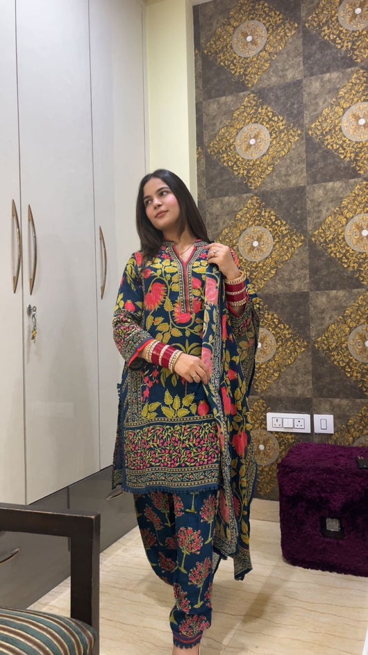 Women's Crepe Floral Print | Kurta Set with Dupatta