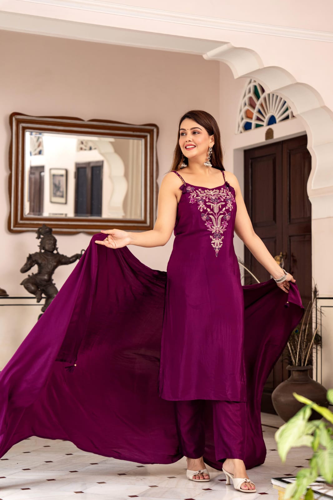 Noodle Strap Suit Set TT025