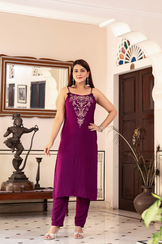 Noodle Strap Suit Set TT025