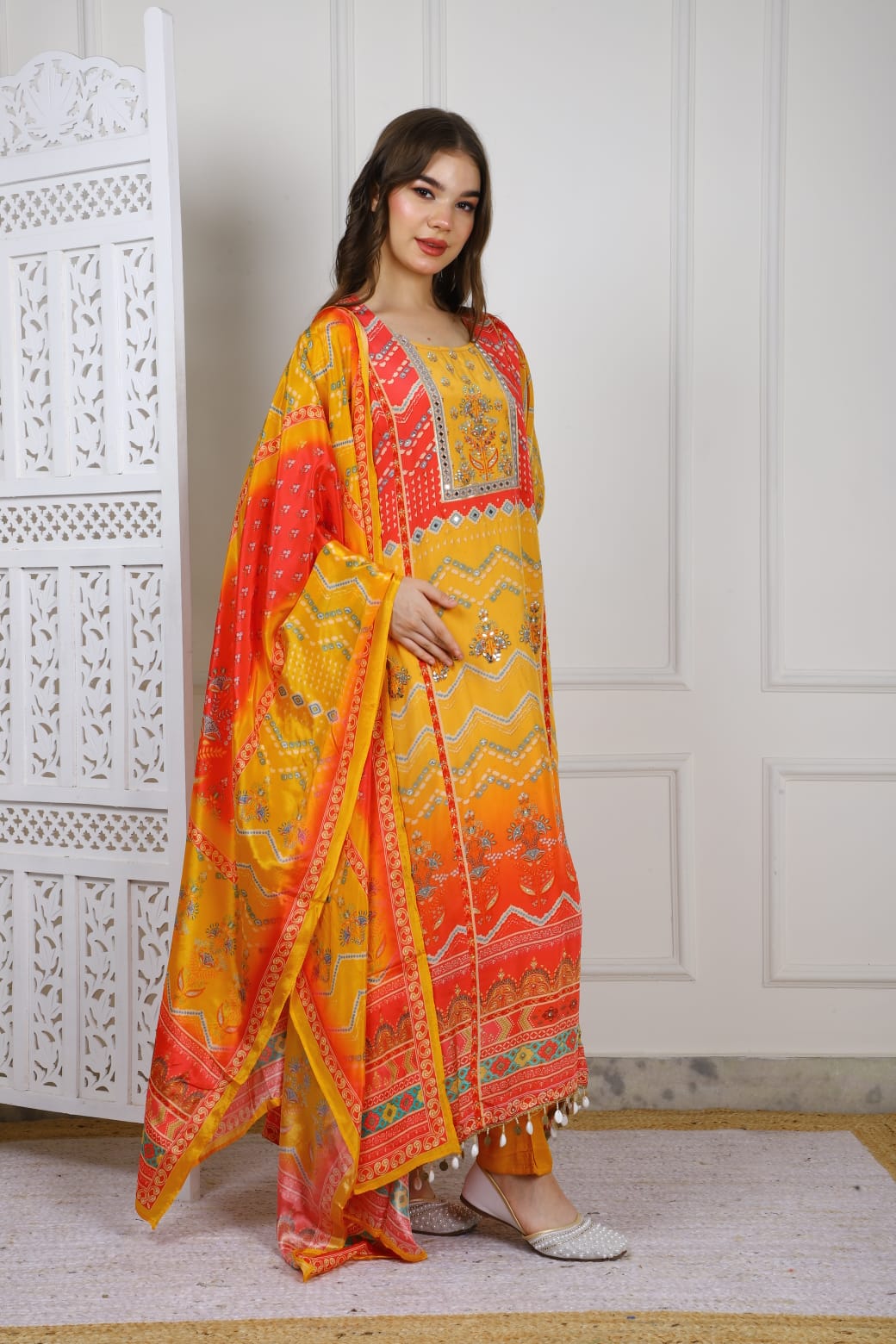 C cut crepe suit set TT026