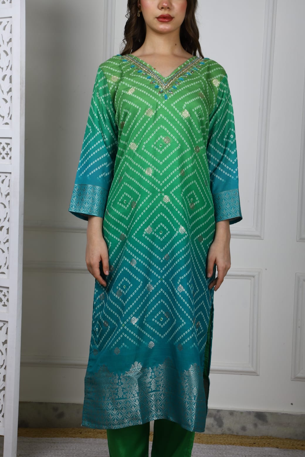 Bandhani Print suit set TT028