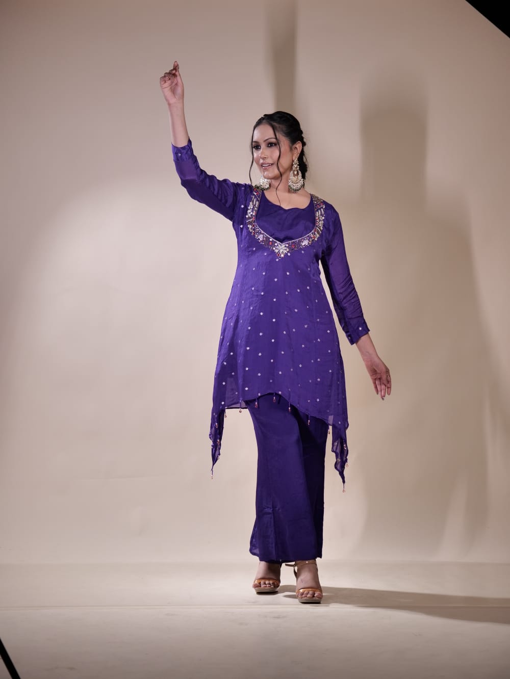 Elegant in Purple Traditional Ethnic Wear TT046