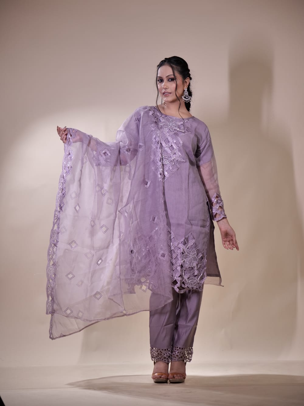 Traditional Embroidered Kurta Ensemble TT048