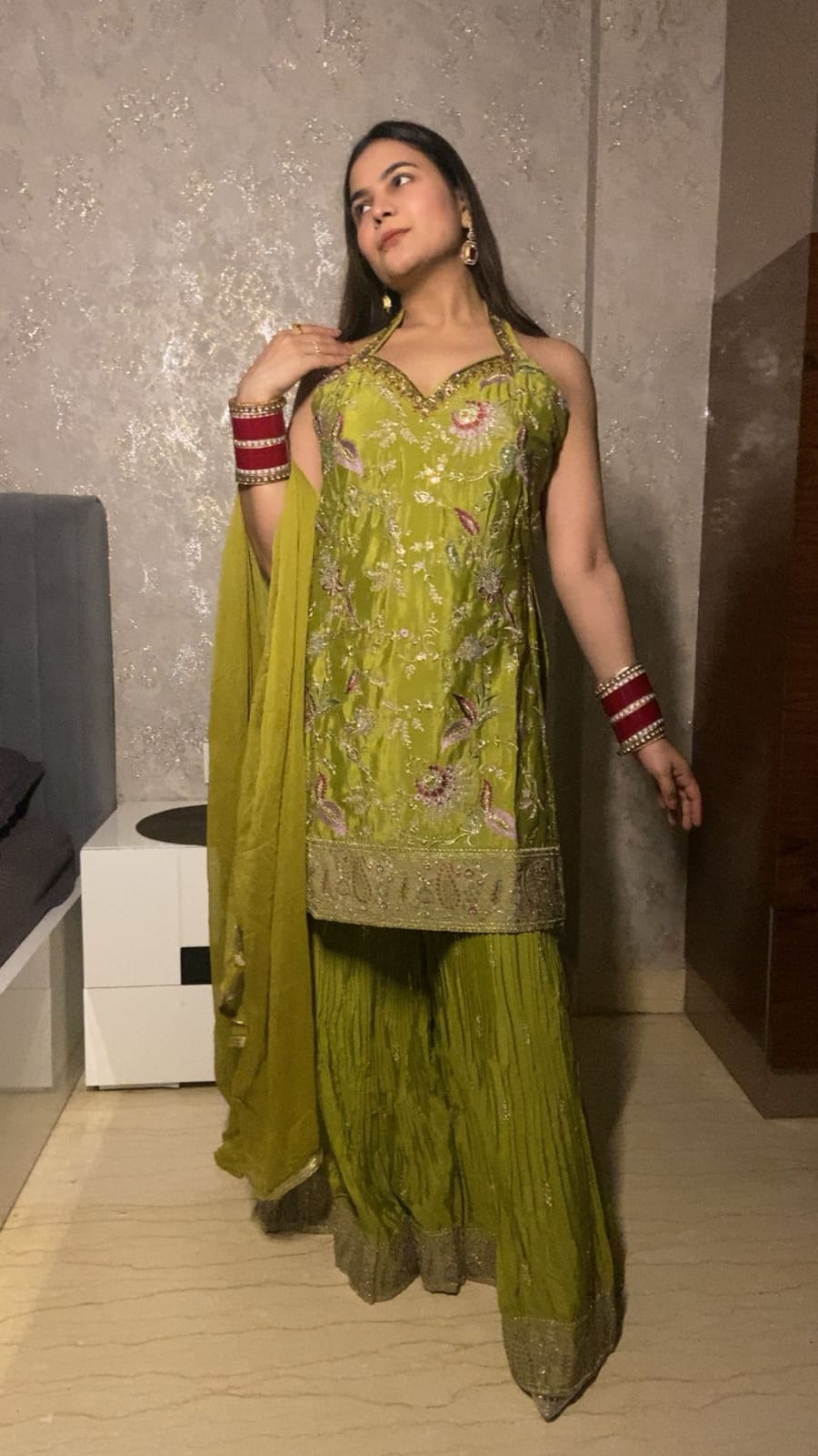 Elegant Green Festive Attire TT052