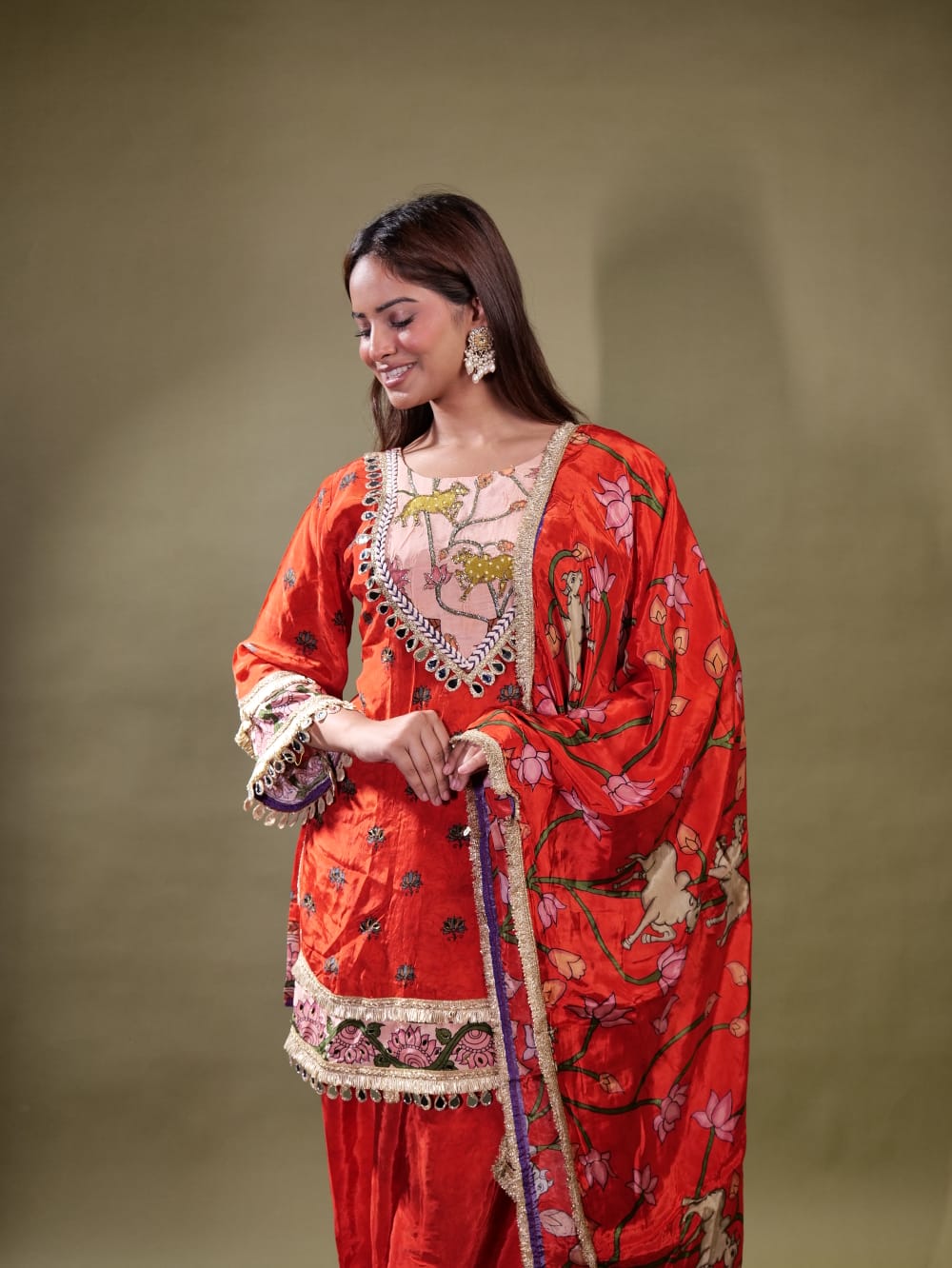 Stunning Print Suit With Neck Work TT055