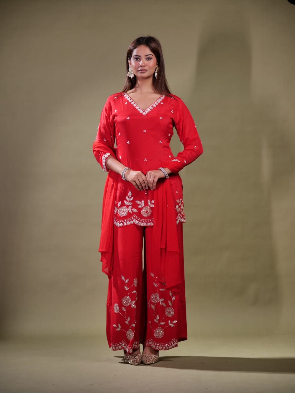 Beautiful Floral Work Suit With V Neck TT056