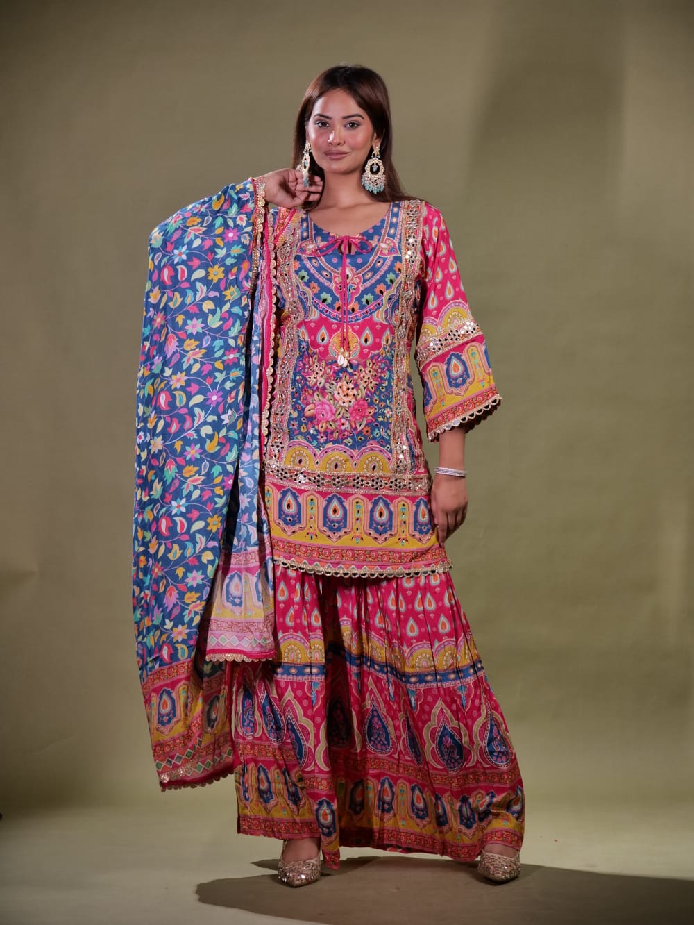 Stunning Color Full Pattern Print Suit TT057