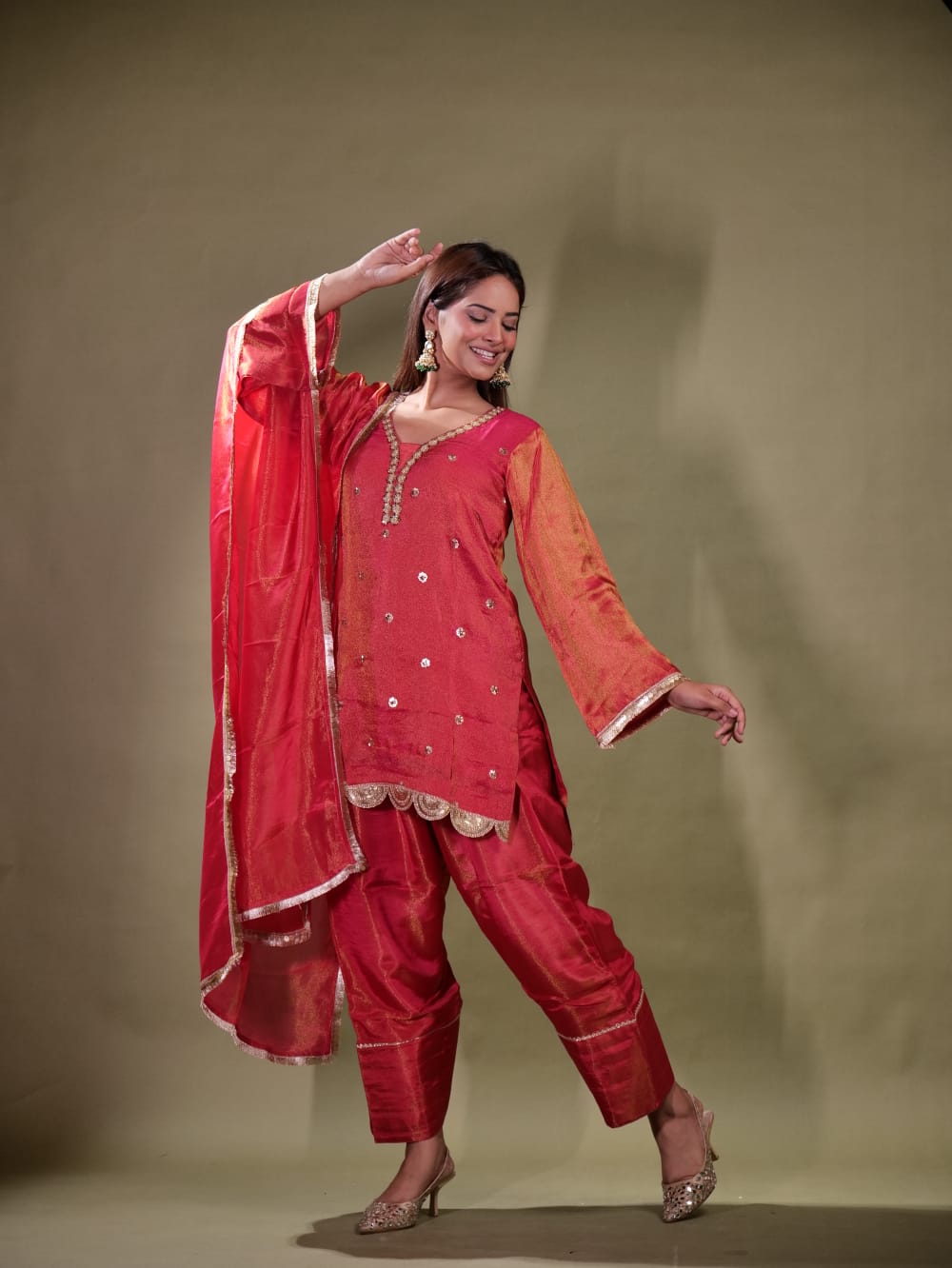 Stunning Pant Suit With Lace Work TT063