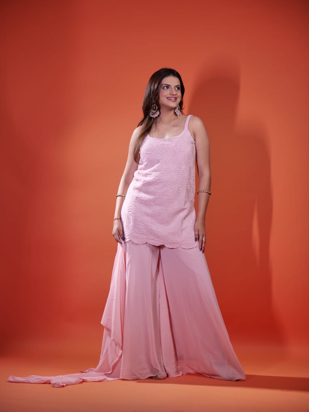 Beautiful Short Suit TT077