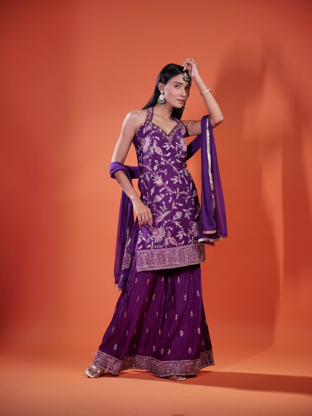 Beautiful Leaf Design Suit TT075