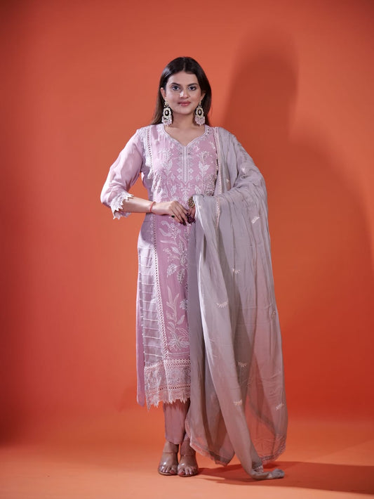 Beautiful Suit With Lace Work TT068