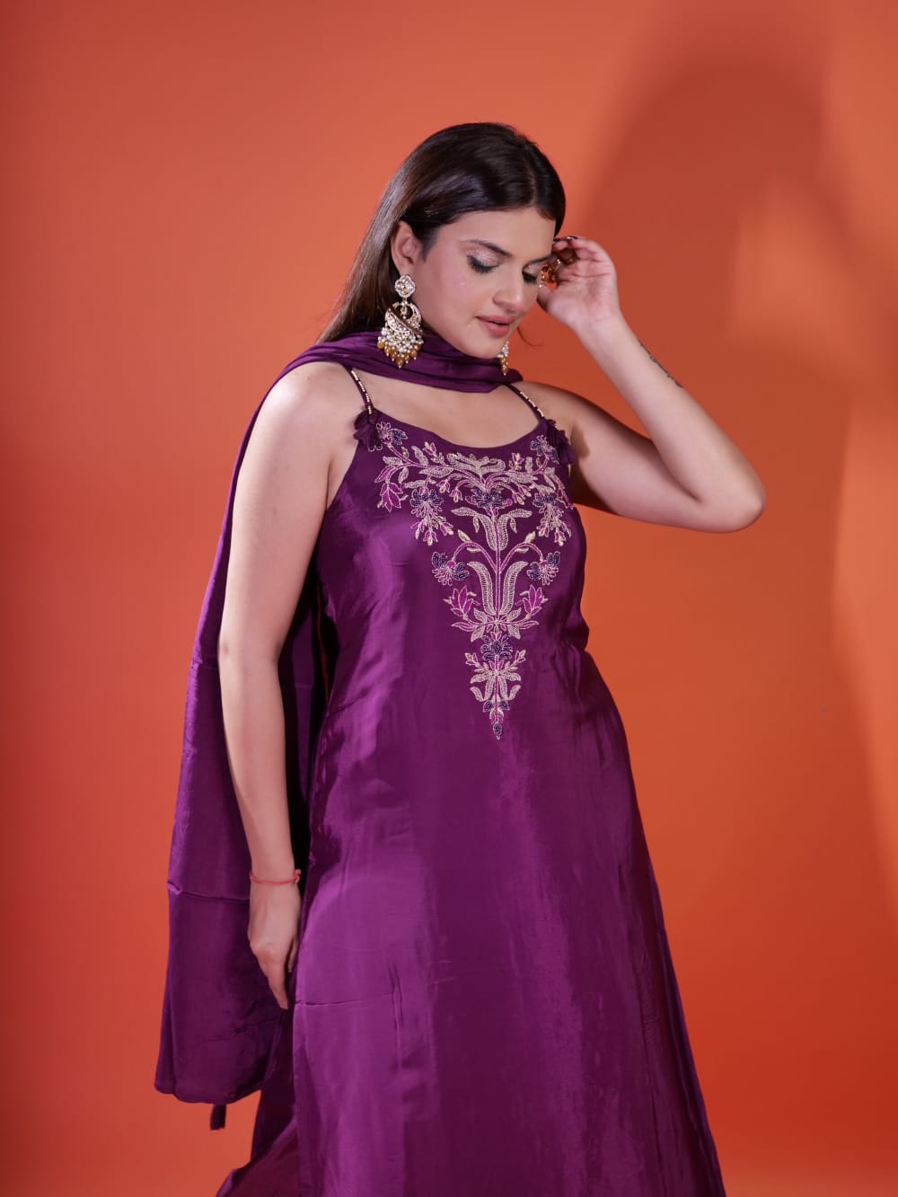 Elegant Long Suit TT067