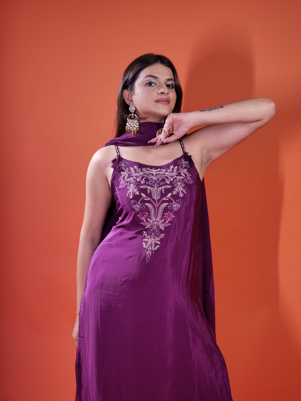 Elegant Long Suit TT067