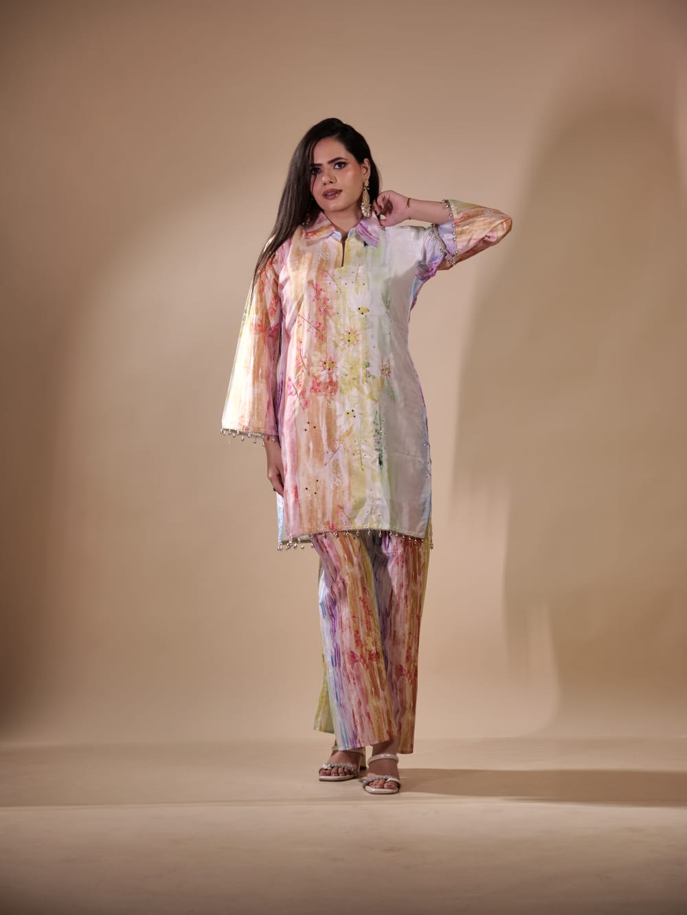 Beautiful Dress With Collar TT081