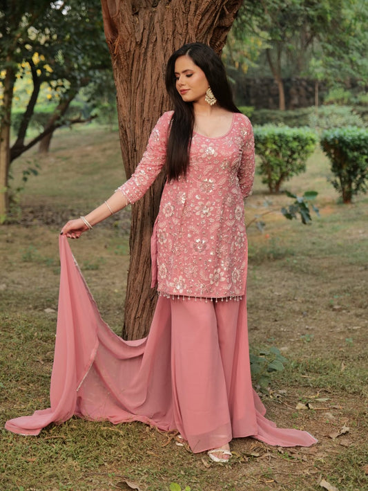 Elegant Suit With Flower Design TT083