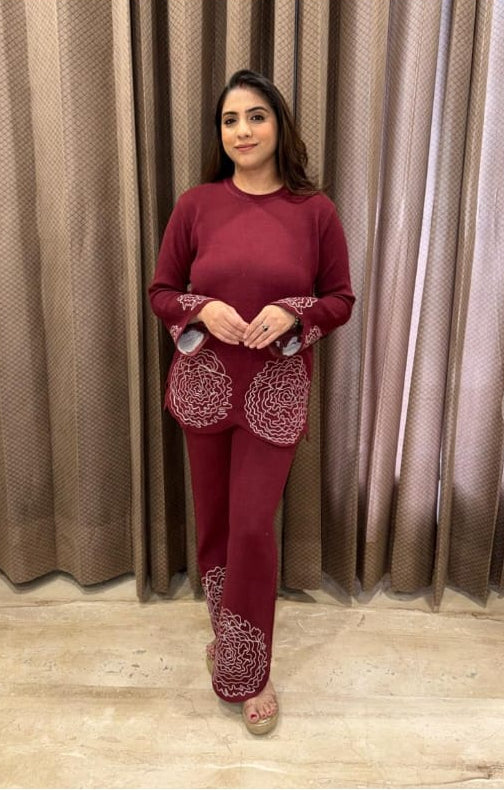 Beautiful Sweaters TT086