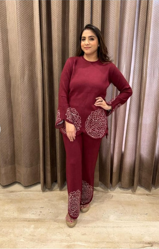 Beautiful Sweaters TT086