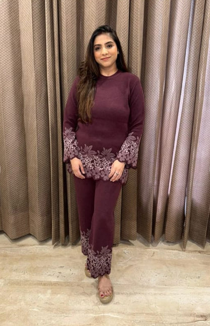 Beautiful Sweaters TT086