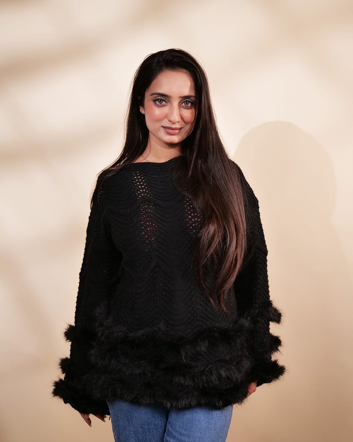 Elegant Black Sweater TT092