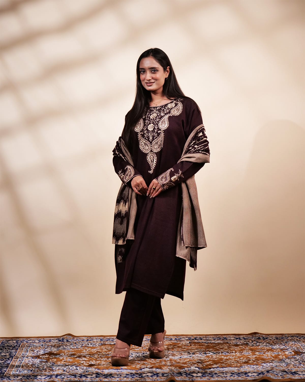 Elegant Three Piece Suit TT093