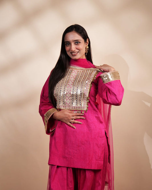 Beautiful Suit Set TT094