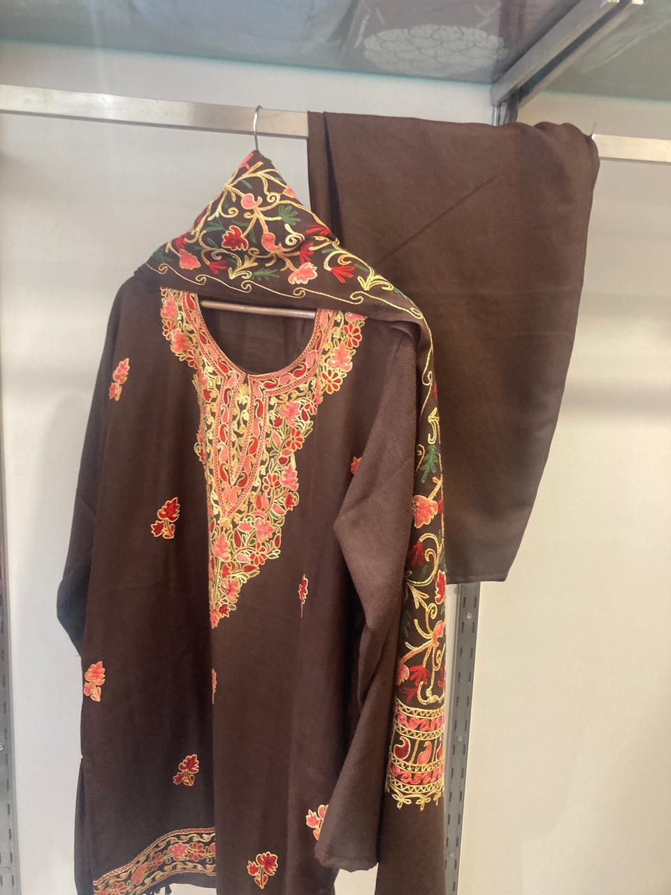 Elegant Suit With Design On Dupatta TT119