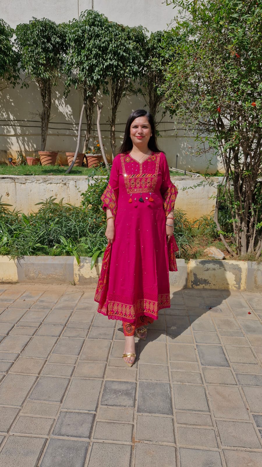 Elegant Anarkali Suit Set TT131