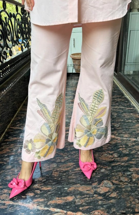 Beautiful Tie Up Co-Ord Set With Thread Work TT137