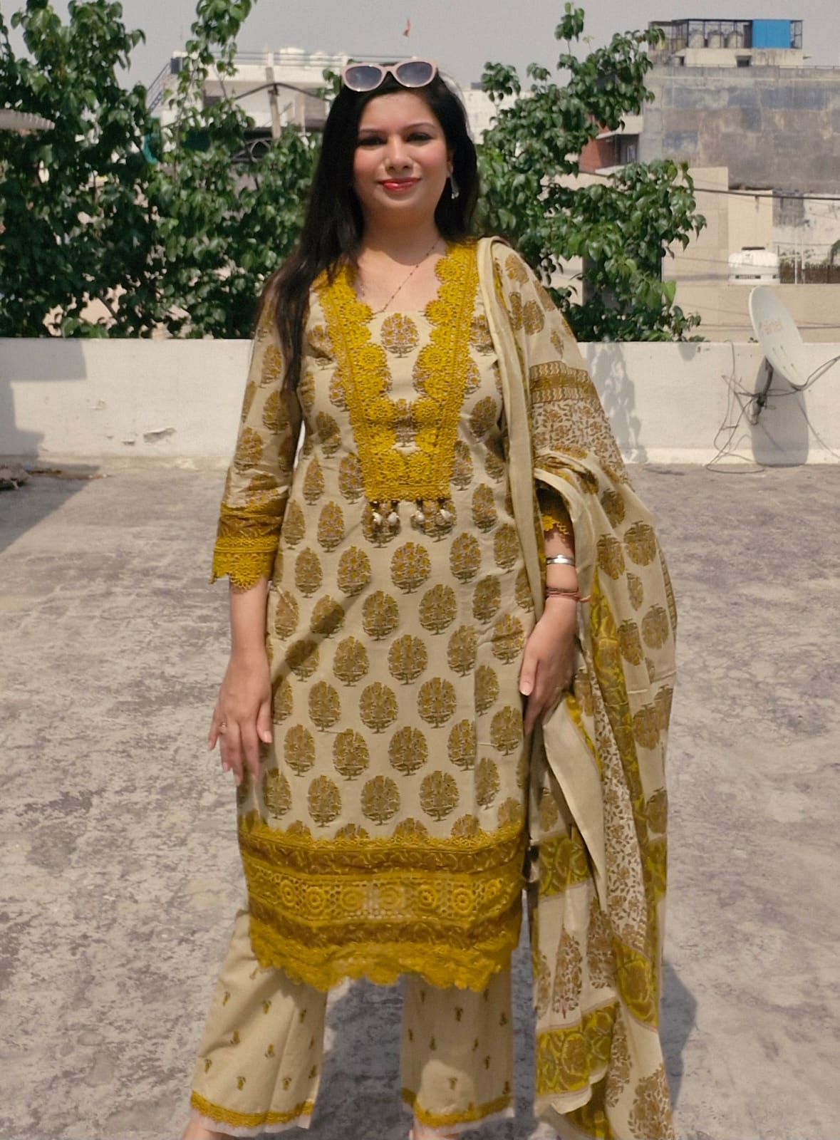 Stunning Pattern Print Suit With Laser Cut Out Work TT148