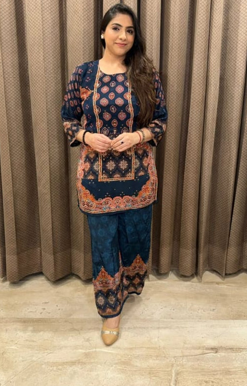 Stunning Pattern Print Kurti Style Co-Ord Set TT150