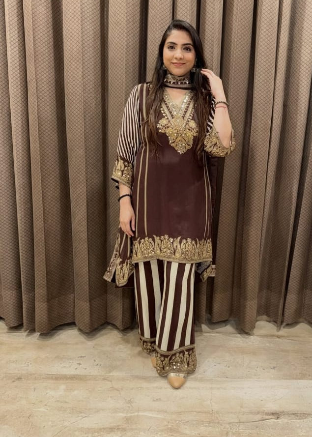 Beautiful Party Wear Shimmer Suit TT151