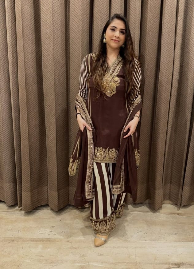 Beautiful Party Wear Shimmer Suit TT151