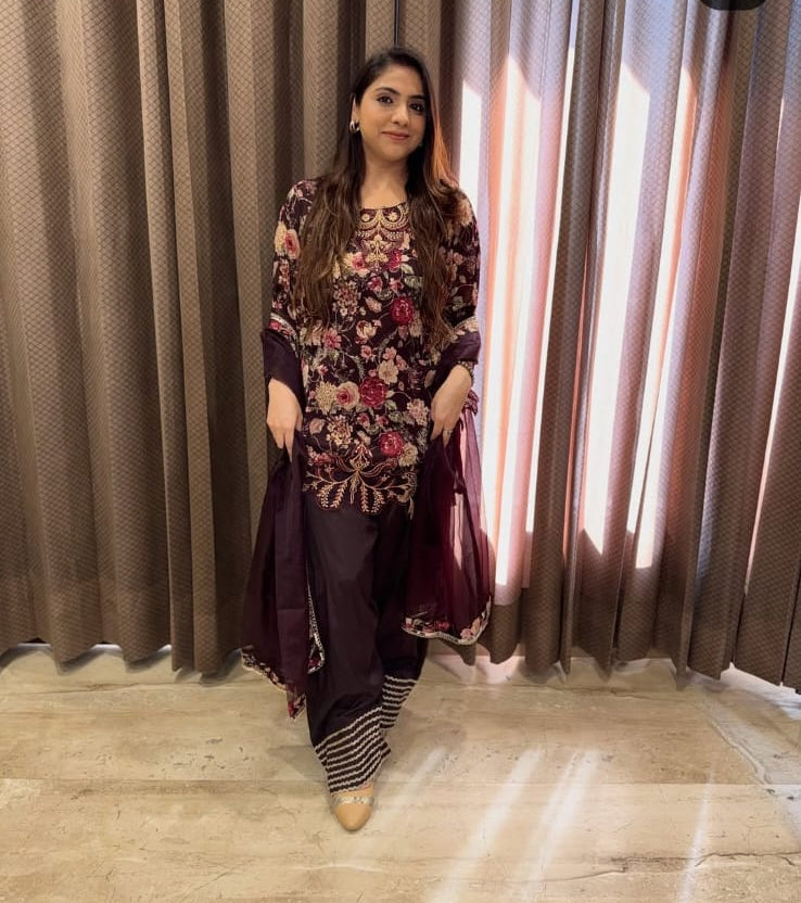 Beautiful Floral Work Suit TT166