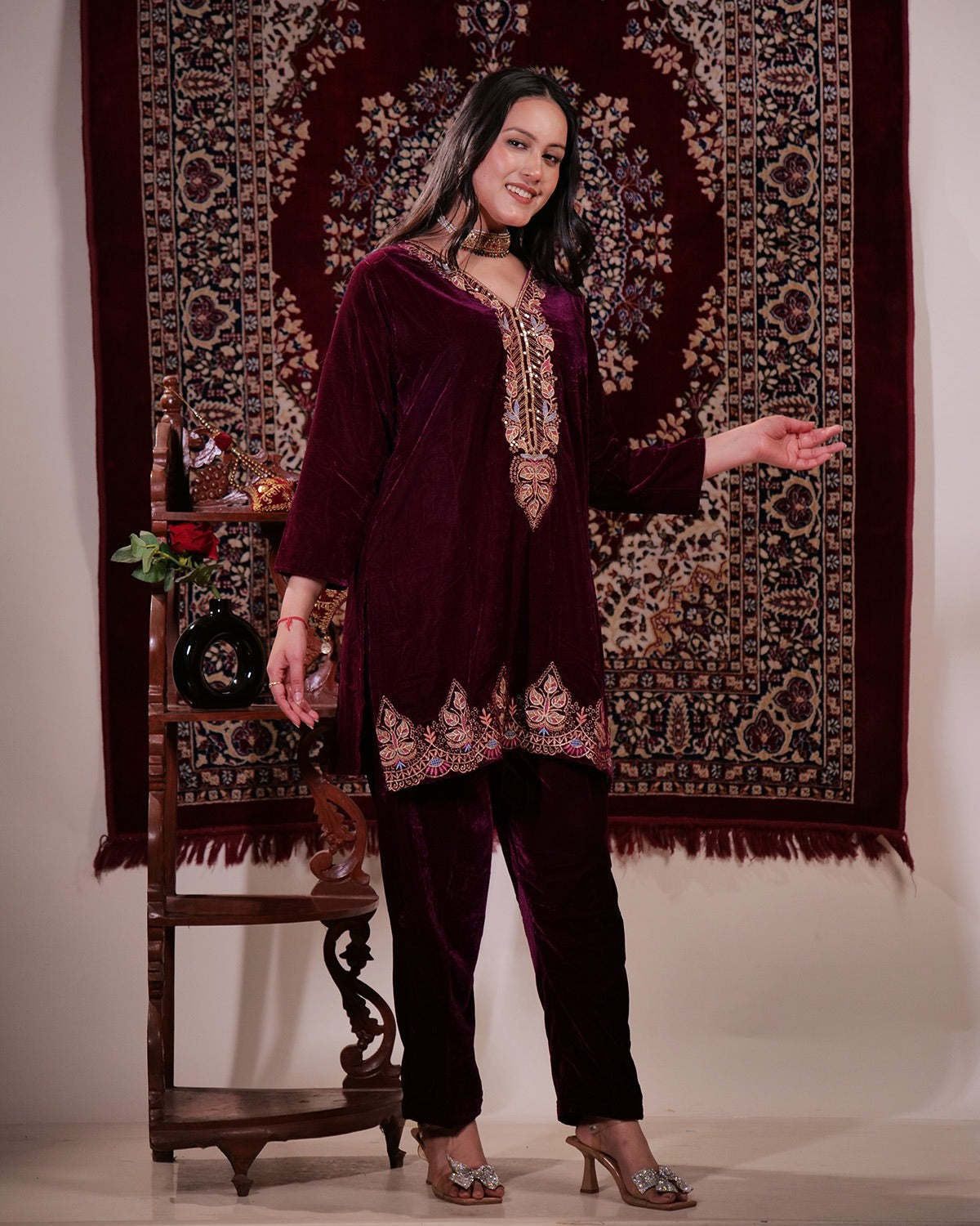 Stunning Thread Work Velvet Co-Ord Set TT111