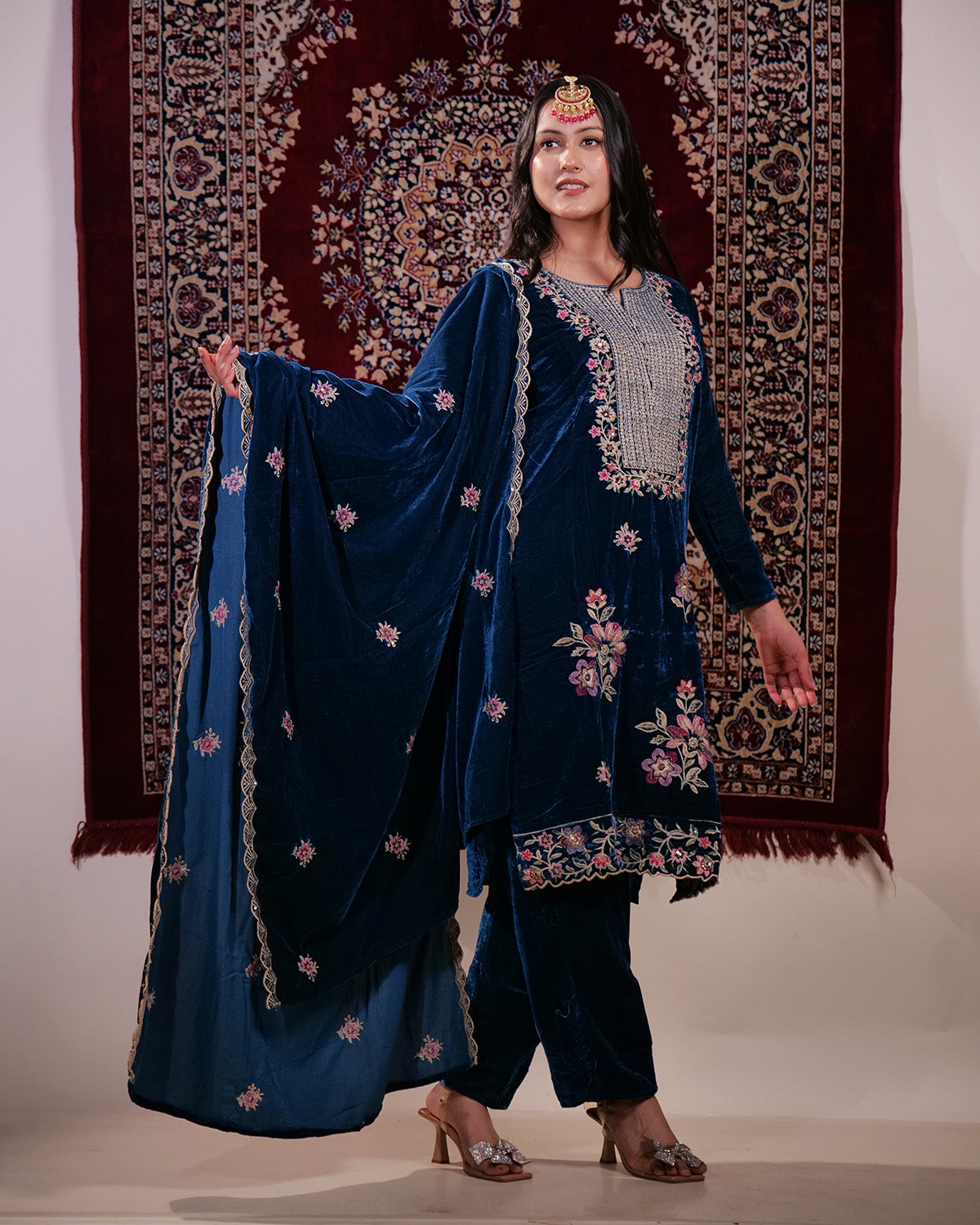 Velvet 3 Piece Suit TT113